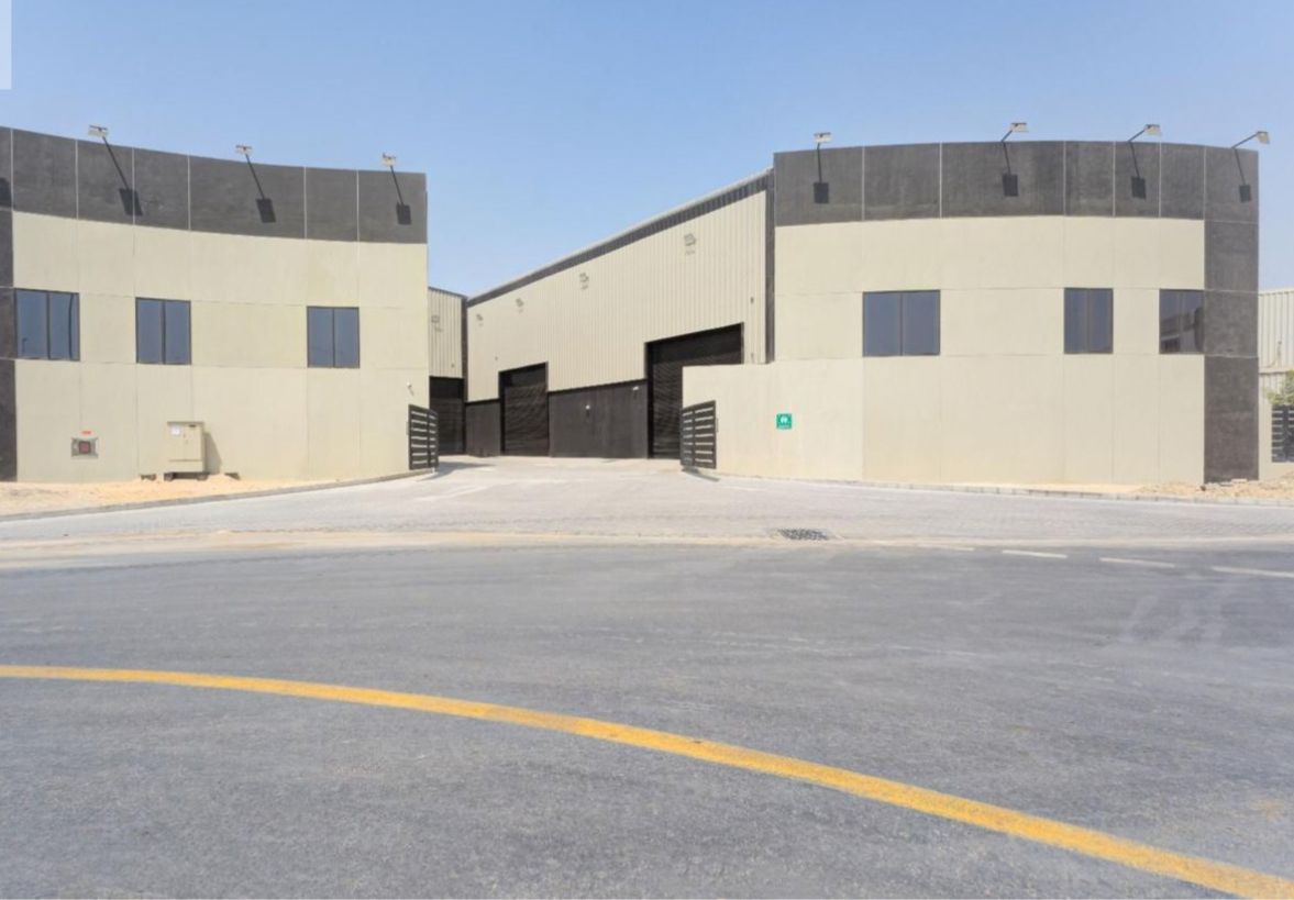 Industrial Unit — Jebel Ali Industrial — 1,965 sqft