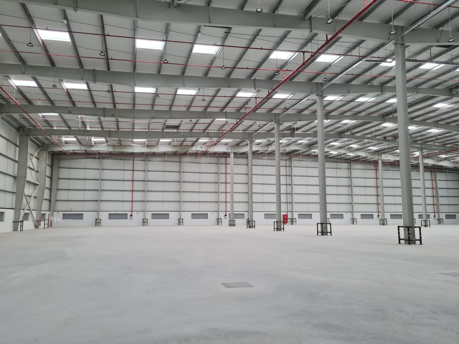 DIC-WAREHOUSE-90,000 SQFT BUA